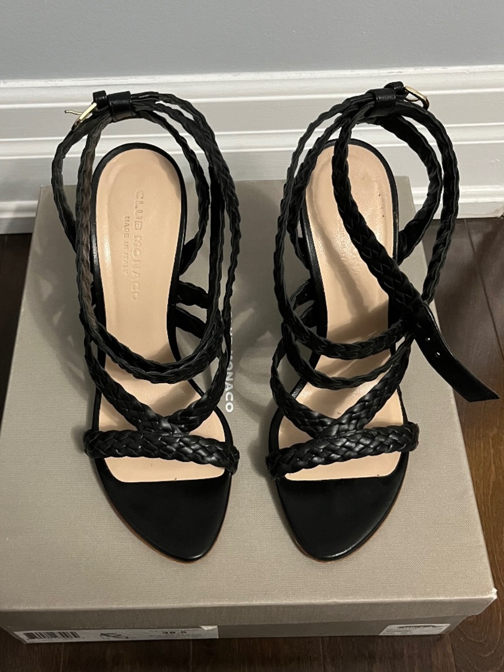 Club Monaco heeled sandals